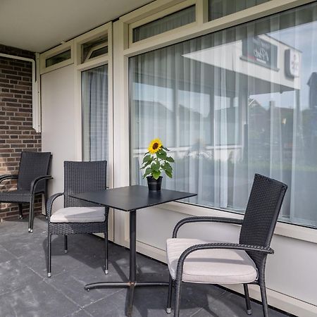 Beautiful Apartment In Zoutelande With Terrace Bagian luar foto