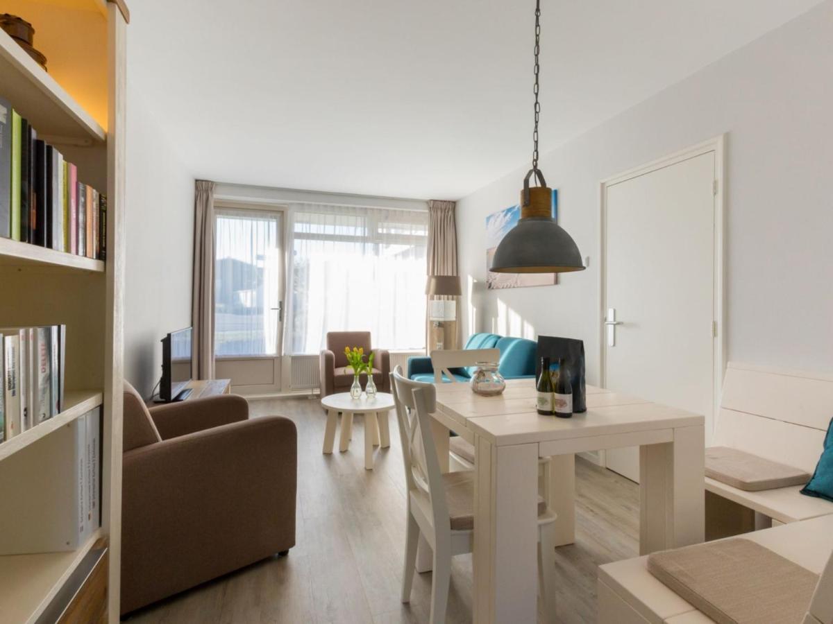 Beautiful Apartment In Zoutelande With Terrace Bagian luar foto