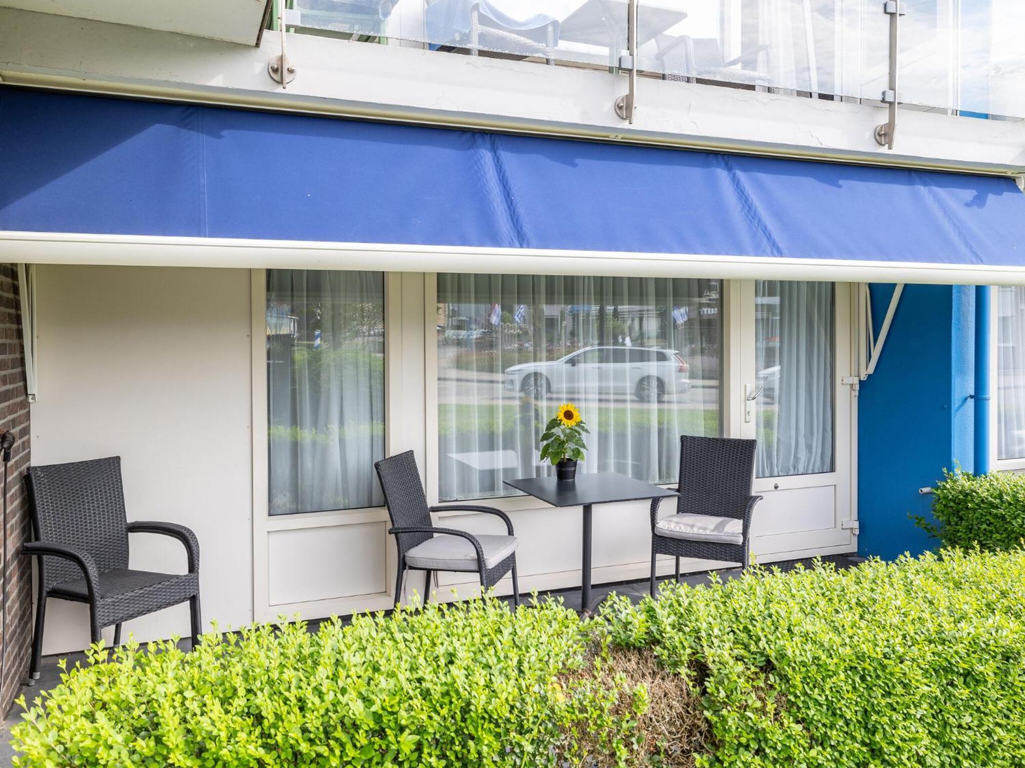 Beautiful Apartment In Zoutelande With Terrace Bagian luar foto